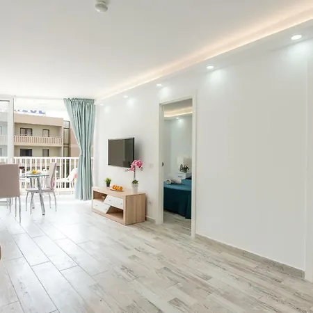 Apartamento M4g Brand New,central,wifi,conditioned Air *